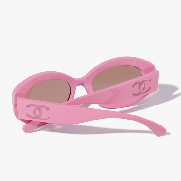 CHANEL Pink Oval Sunglasses Brand New - Picture 1 of 6